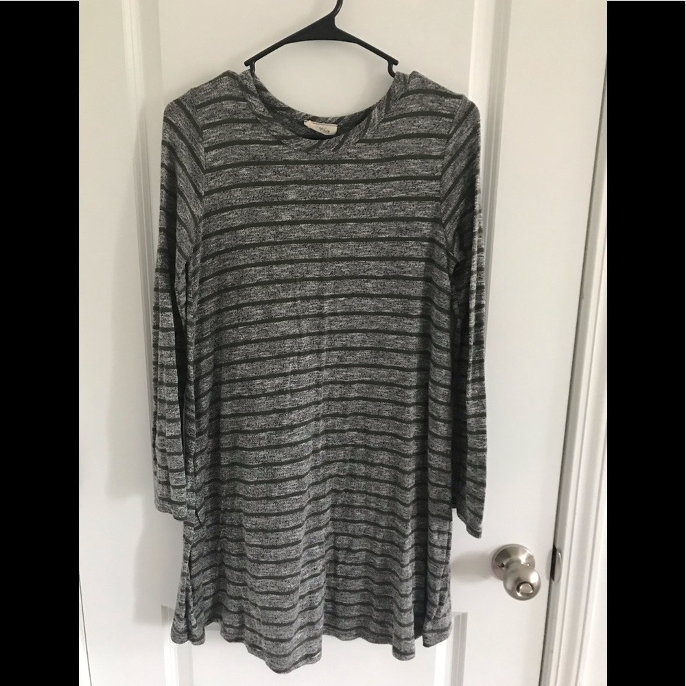 Striped long sleeve dress